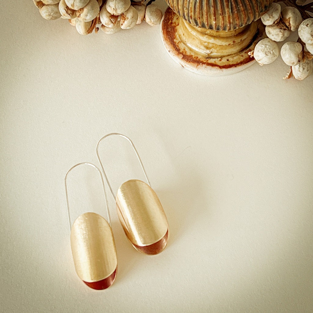 Viva Earrings - Matte Brass